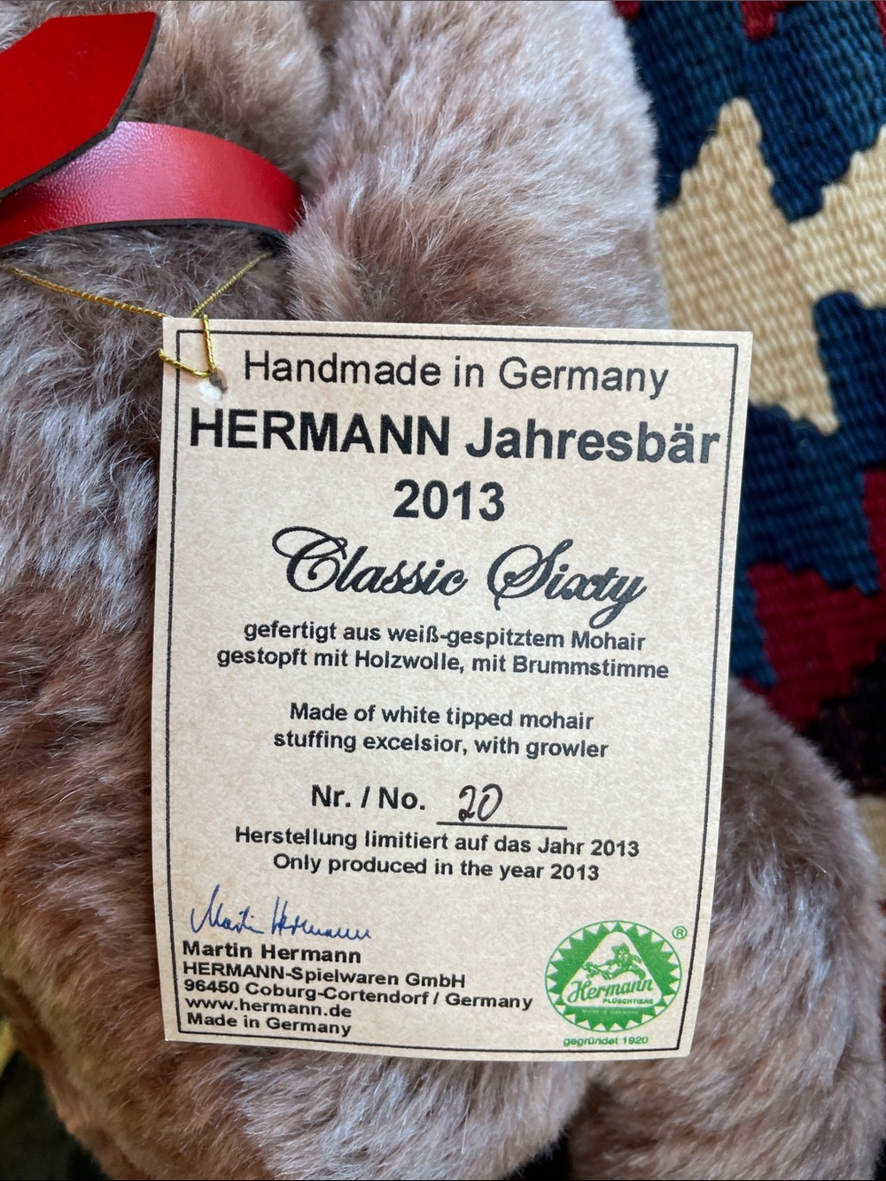 Hermann German Mohair Teddy Bear with Jingle Collar 2013 - Picture 5 of 5